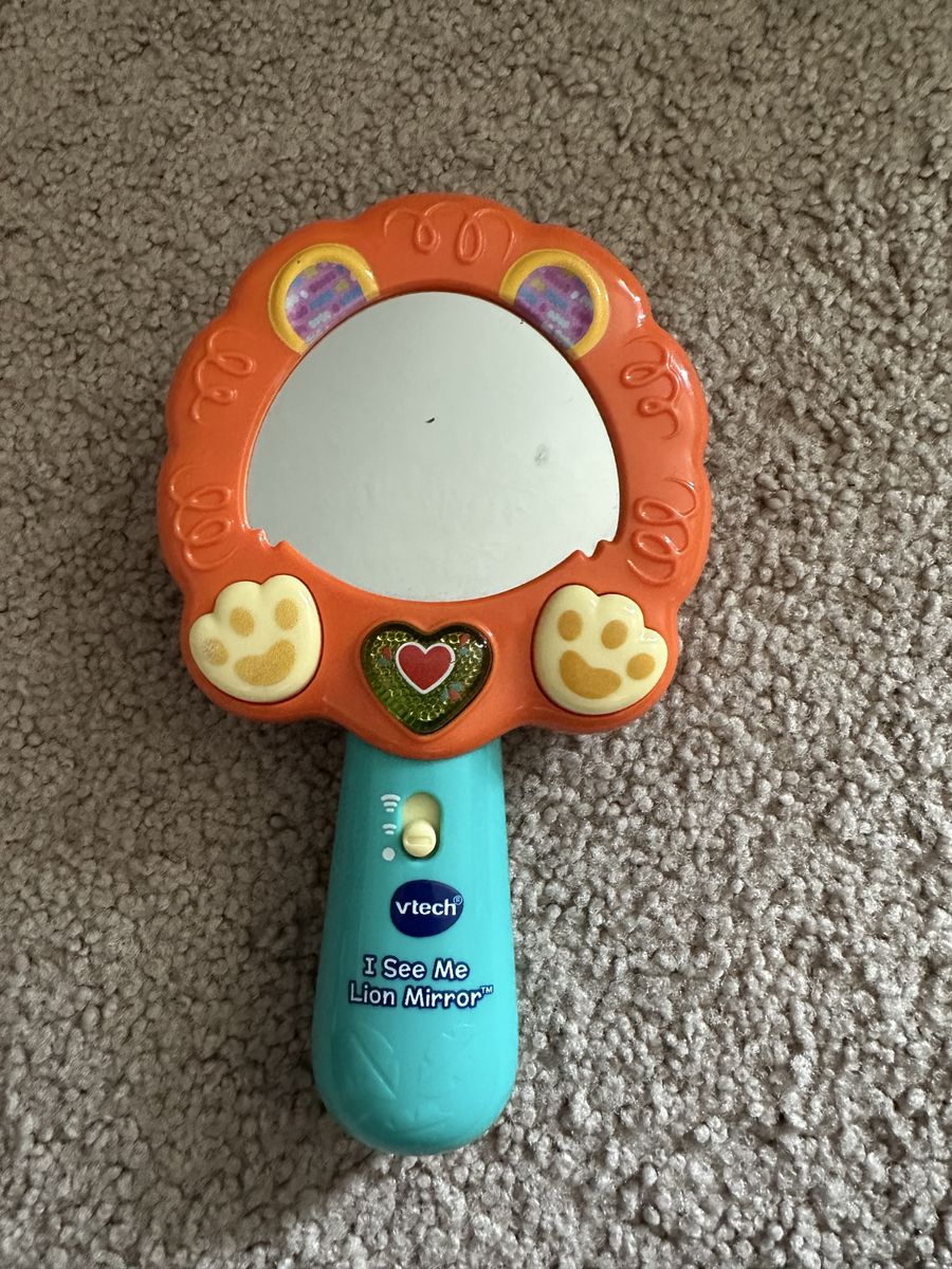 Vtech laugh and learn lion mirror