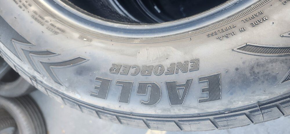 255/60R18 GOODYEAR EAGLE ENFORCERR