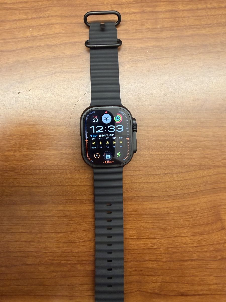 Apple Watch Ultra 3 (GPS + Cellular) 49mm Titanium Case Black Ocean Band - Used