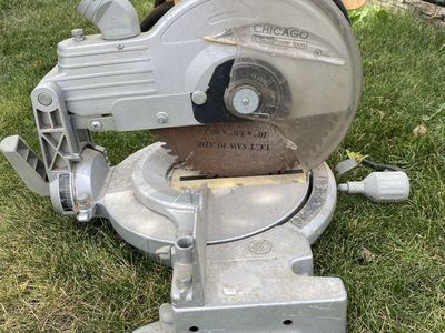 Chicago Electric 10" Compound Miter Saw