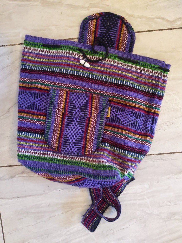 Vintage Pinzon Artesanias MR Handwoven Shoulder Bag with zippered coin pocket