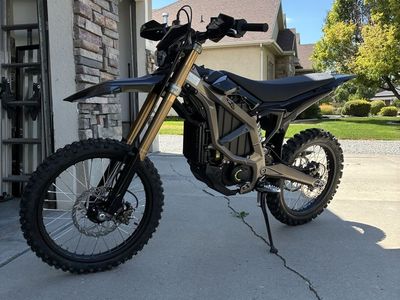 New Surron Ultra Bee HP 2025