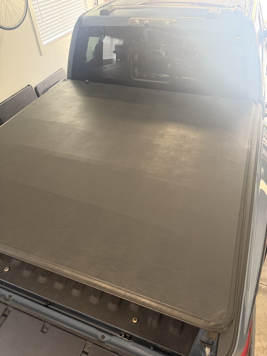 Truck bed cover