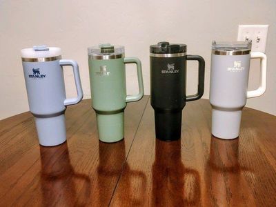 Stanley Tumbler 40 oz - $20 ea Cash