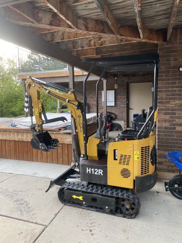 Mini Excavator with Trailer