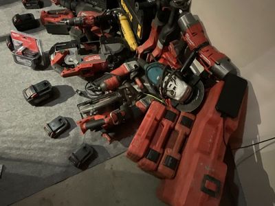 Gently used to brand new battery powered tools