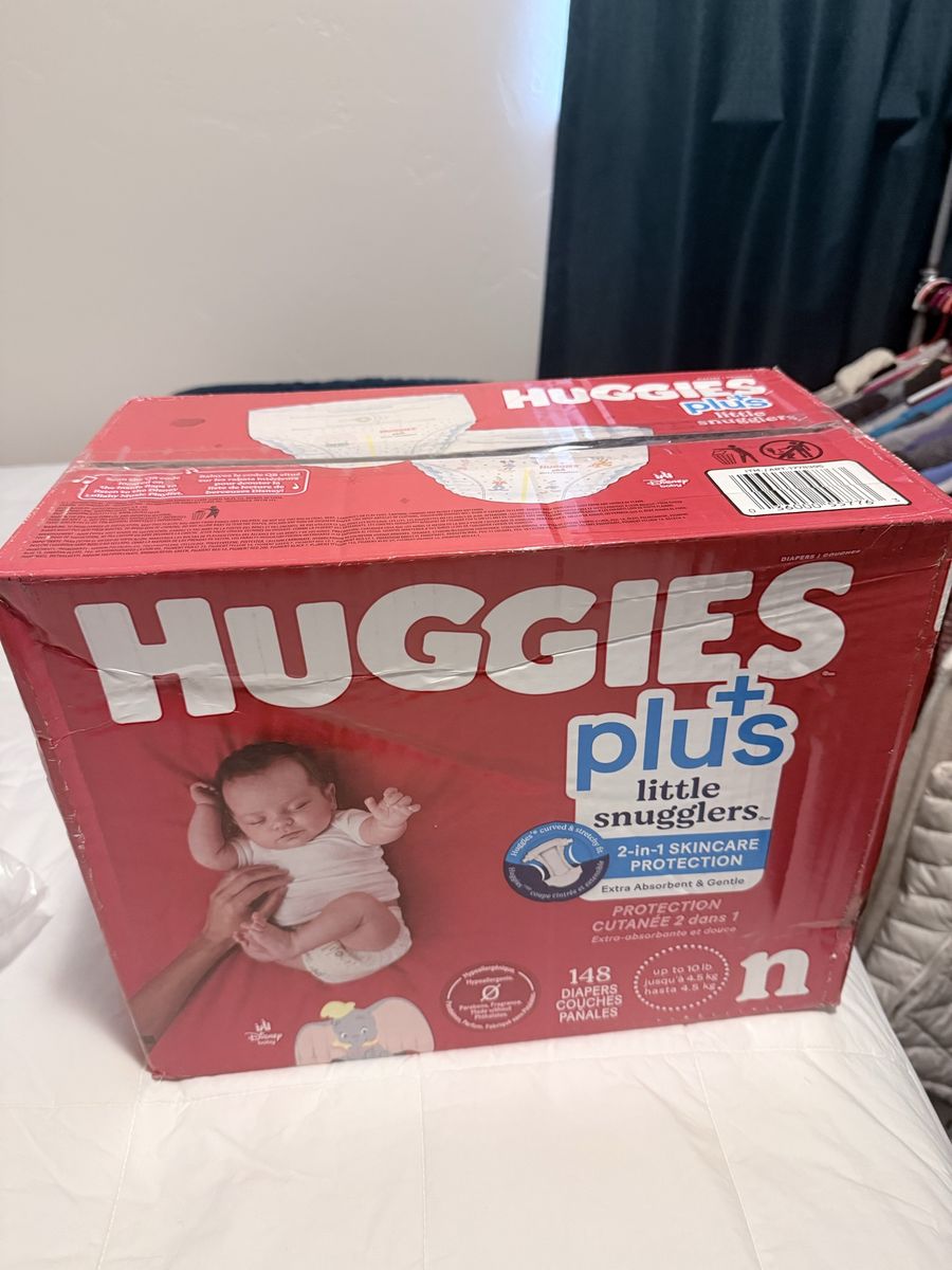 Huggies Little Snugglers Plus Diapers, Size N, 148 Count, 2-in-1 Skincare Protection