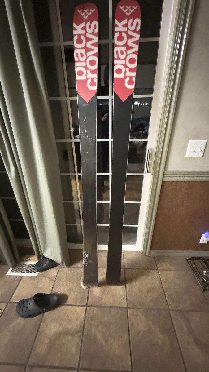 Black Crows Camox Skis – 186.5cm (97mm waist