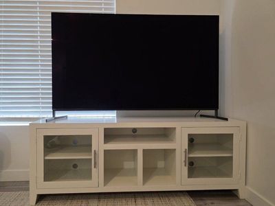 65in White TV Stand