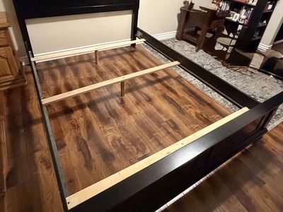 Wood Queen Bed Frame w/ Headboard & Footboard