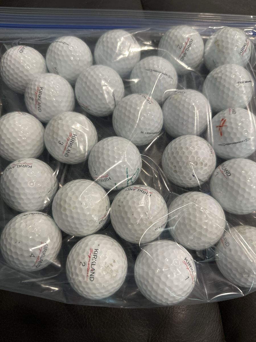 Kirkland Signature Golf Balls Lot (25 count)