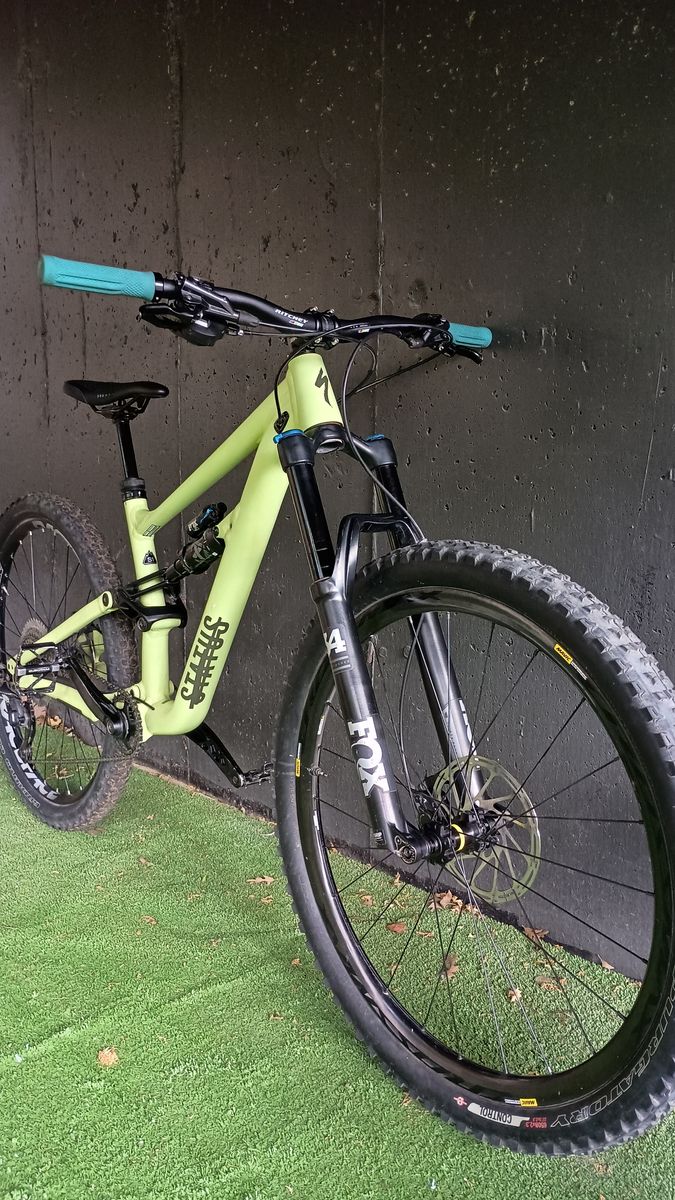2022 Specialized Status 140