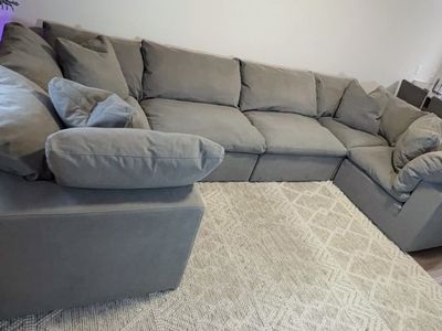 FREE DELIVERY! 6pc Modular Cloud Sectional