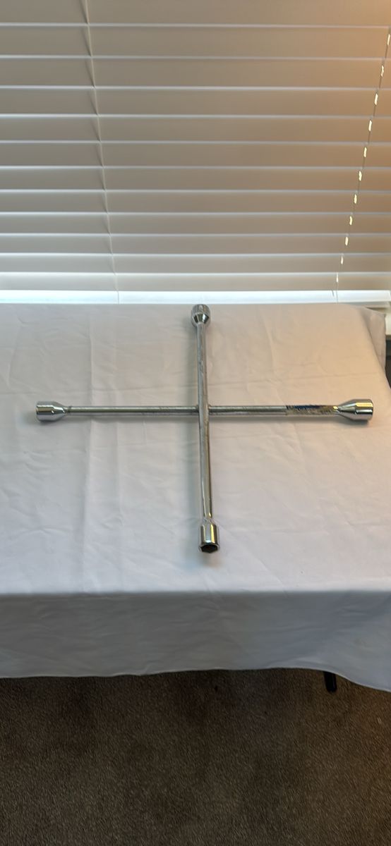 Main image 24
