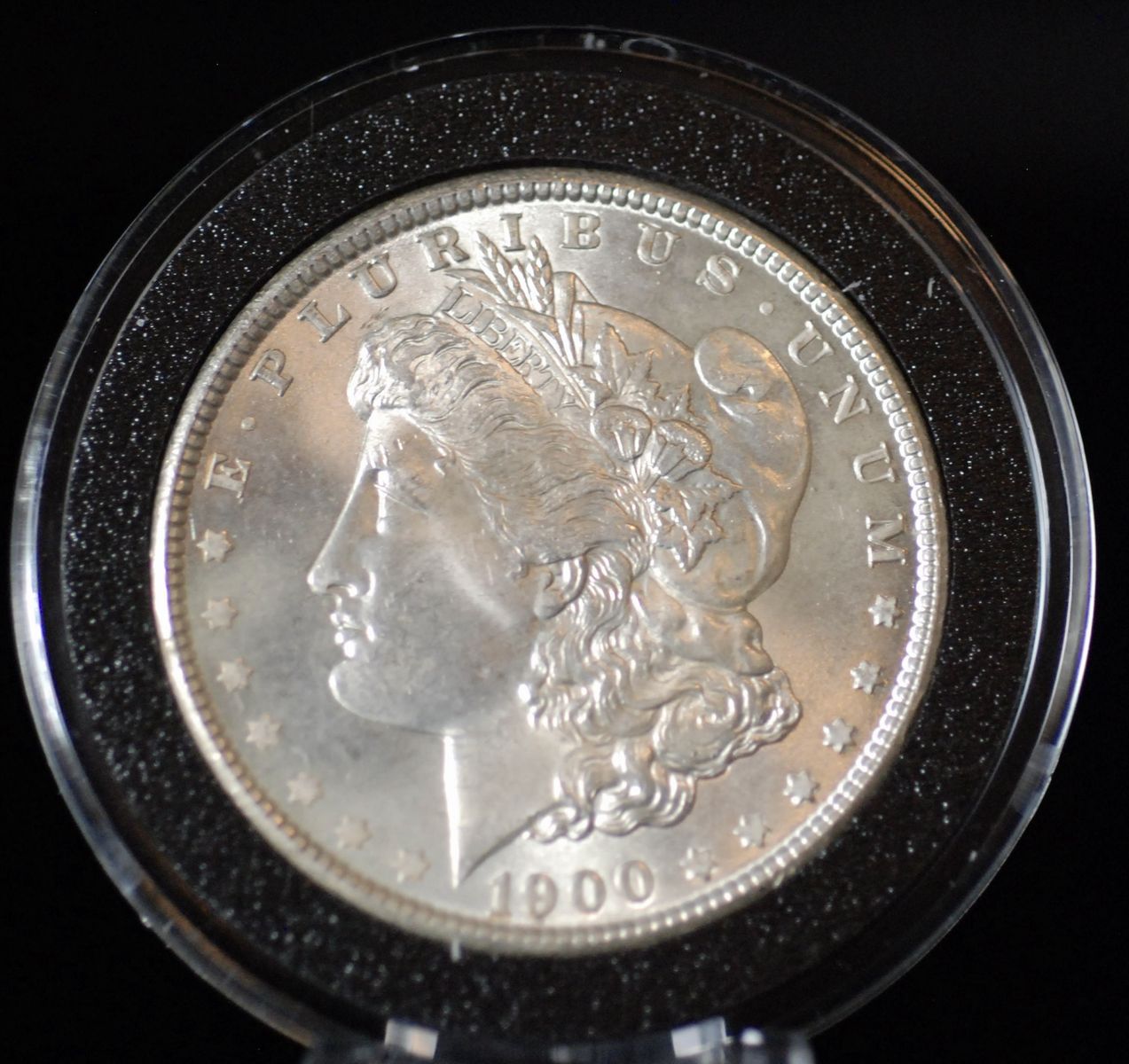 1900-P- MORGAN SILVER DOLLAR-90%- SILVER