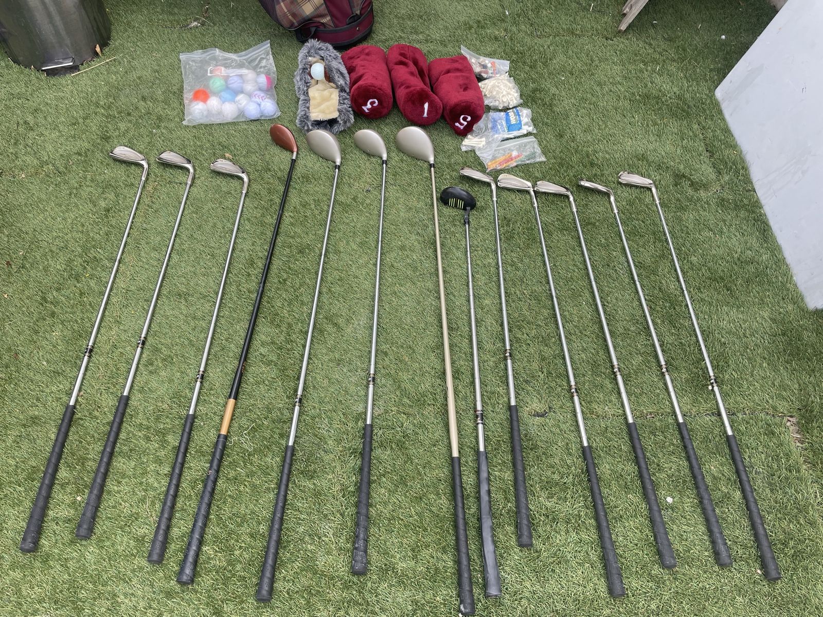 Golf Bag With Clubs And Golf Balls