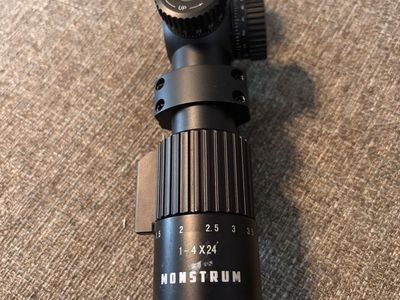 Monstrum G2 1-4x24 Ffp Scope With Mount Nice