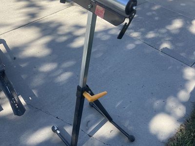 Workforce roller stand