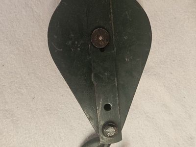 Snatch block. 6 in. diameter pulley