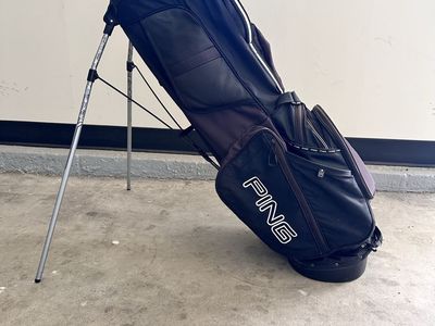 Ping Stand Golf Bag Black with Dual Strap and Retractable Legs