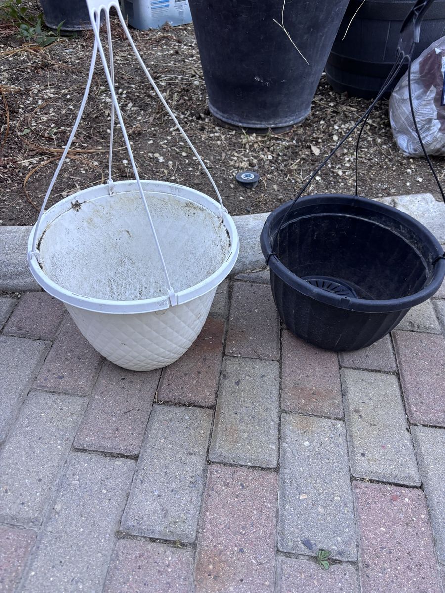 12” Hanging Basket Planter Pots $5 Each