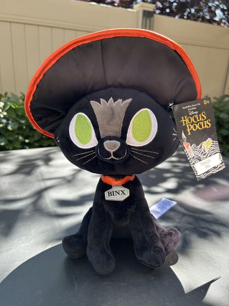 NWT Disney Hocus Pocus Binx Plush