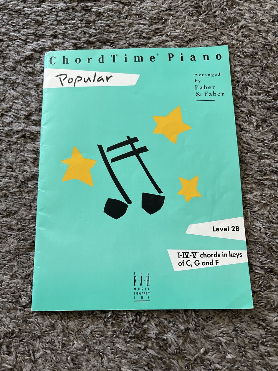 Faber & Faber ChordTime Piano Popular Level 2B Sheet Music Book
