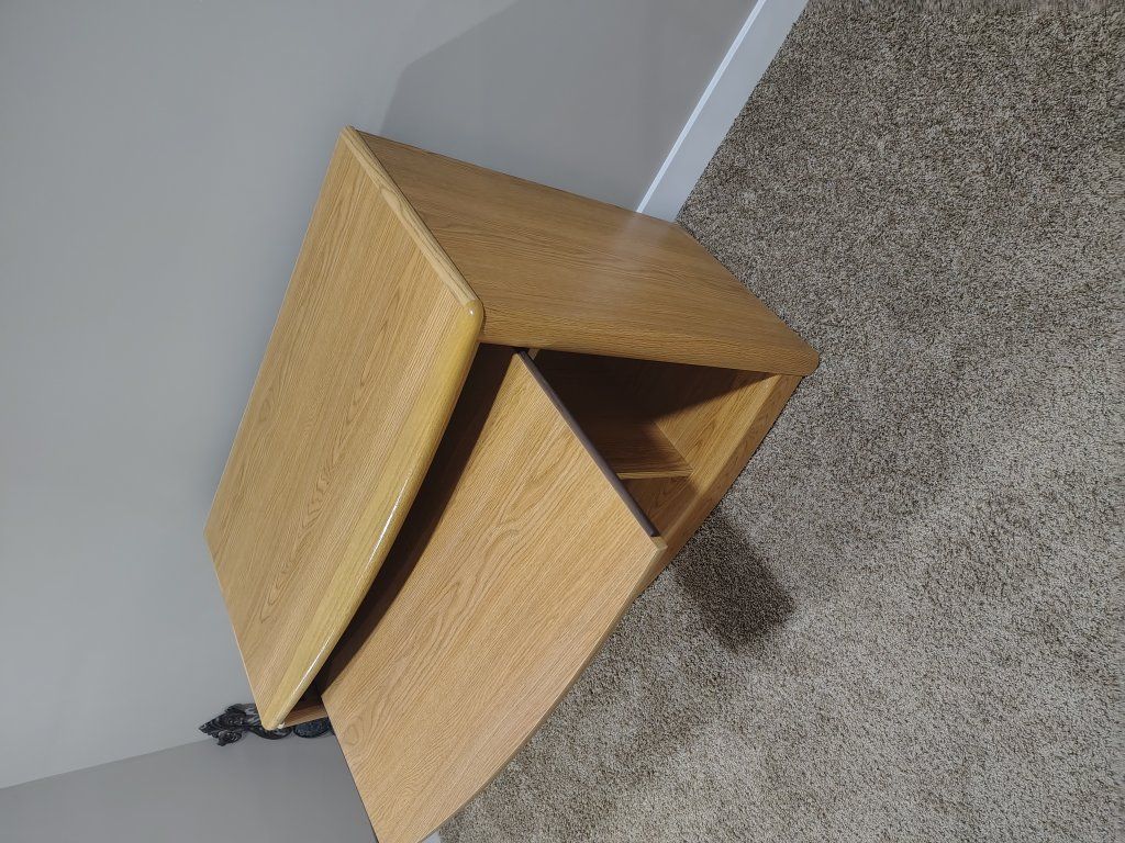 Main image 4