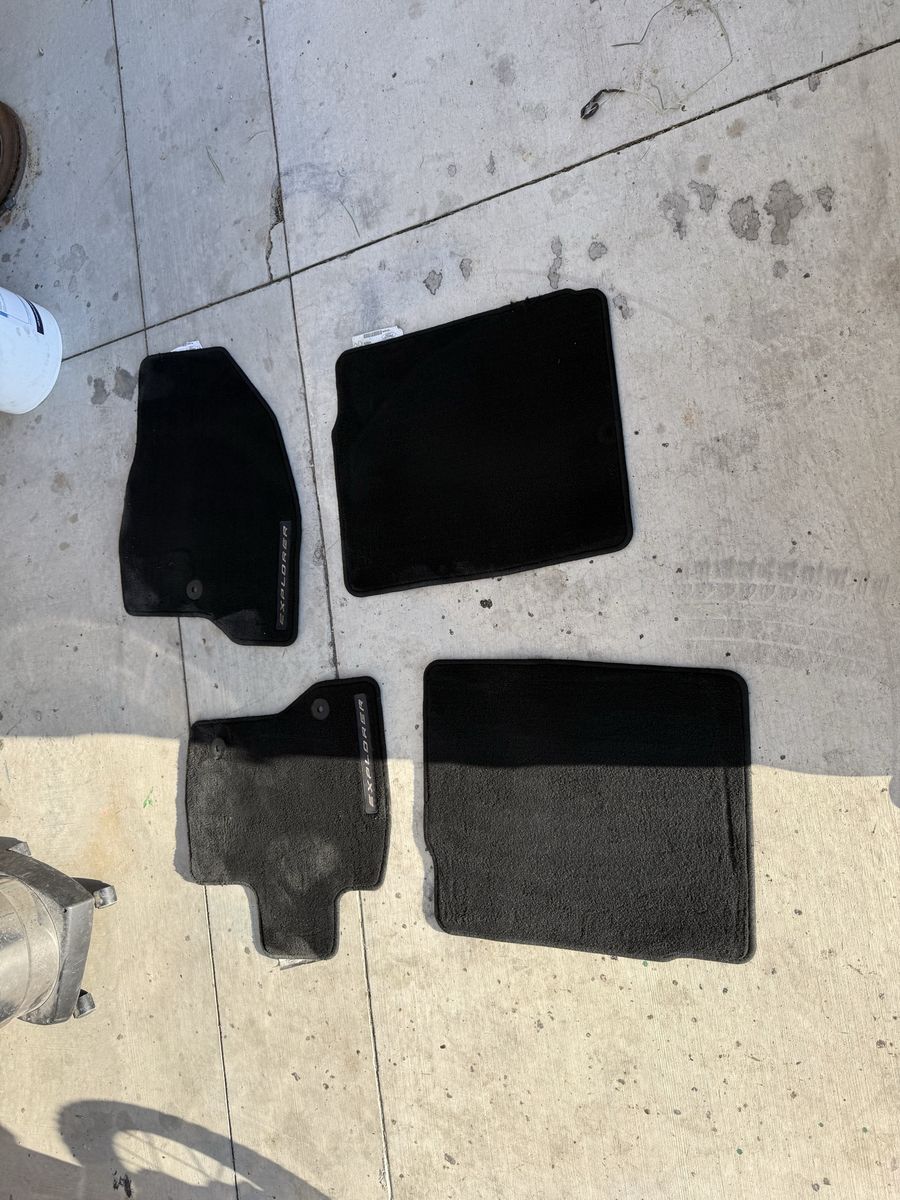 Factory ford explorer floor mats
