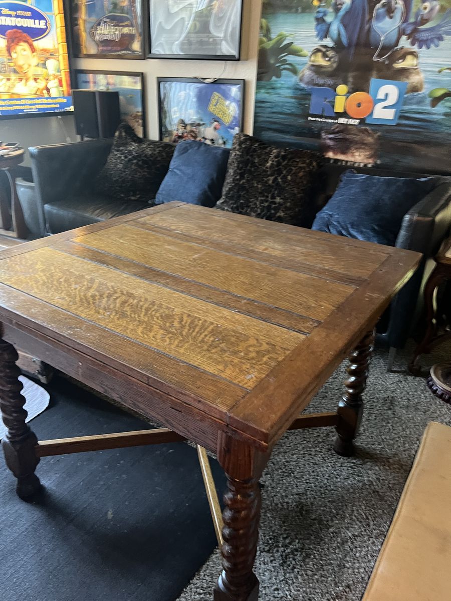 Vintage Oak Gateleg Drop-Leaf Table with Barley Twist Legs - Expandable Dining/Accent Table