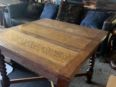 Vintage Oak Gateleg Drop-Leaf Table with Barley Twist Legs - Expandable Dining/Accent Table