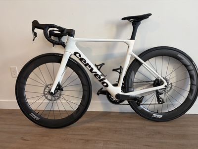 2024 Cervelo Soloist Force AXS 54cm