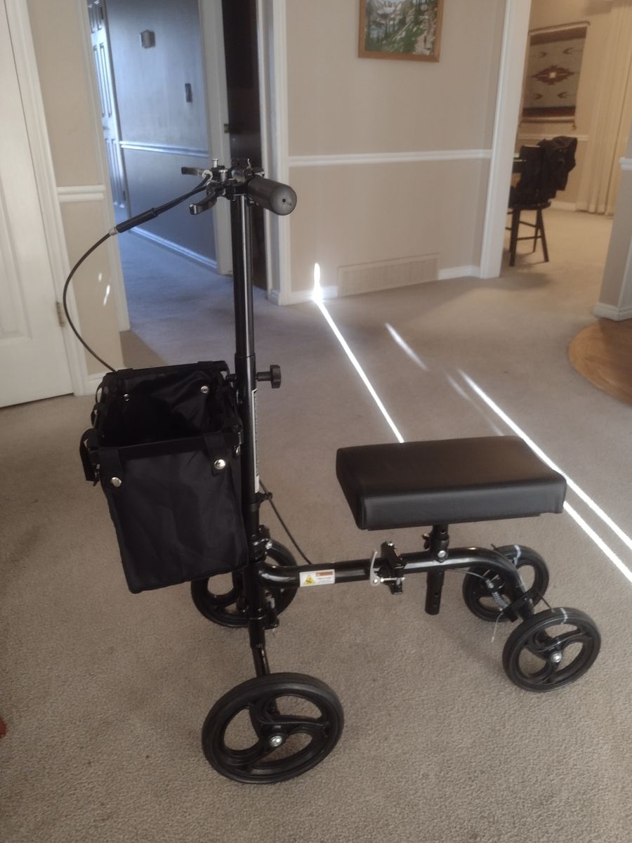Knee Scooter