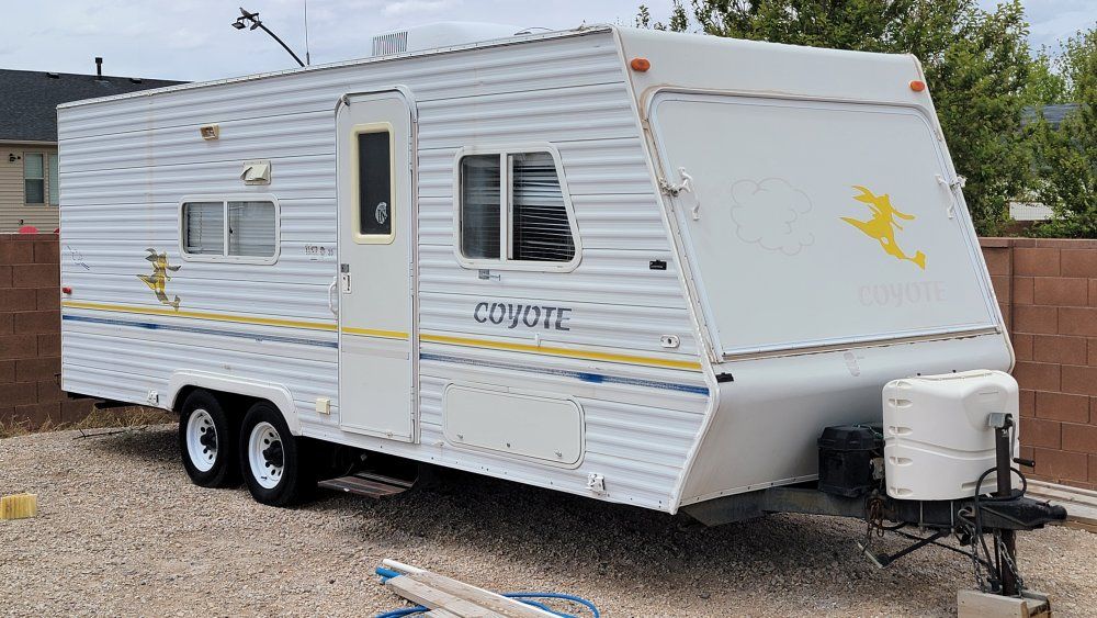 2003 KZ 23' Hybrid Camp Trailer