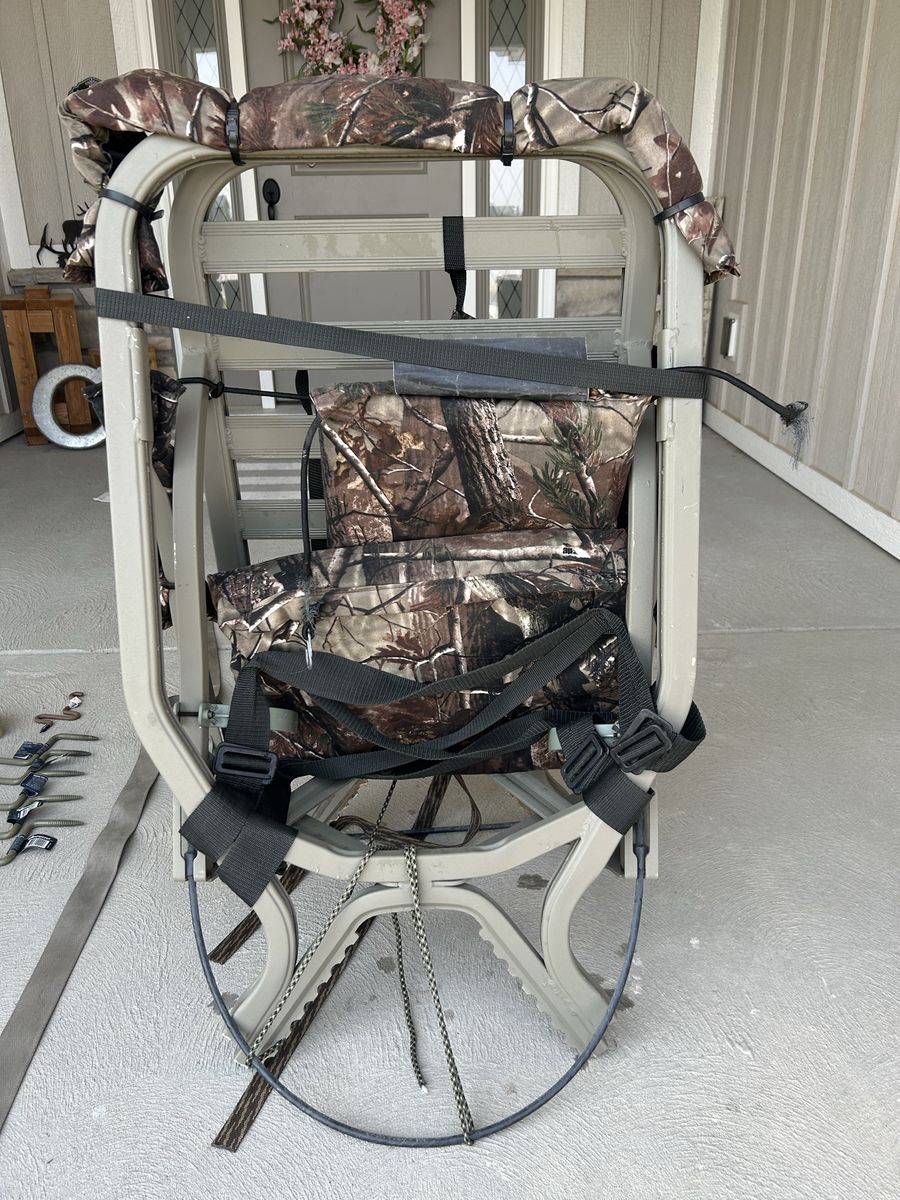 Summit Viper TreeStand