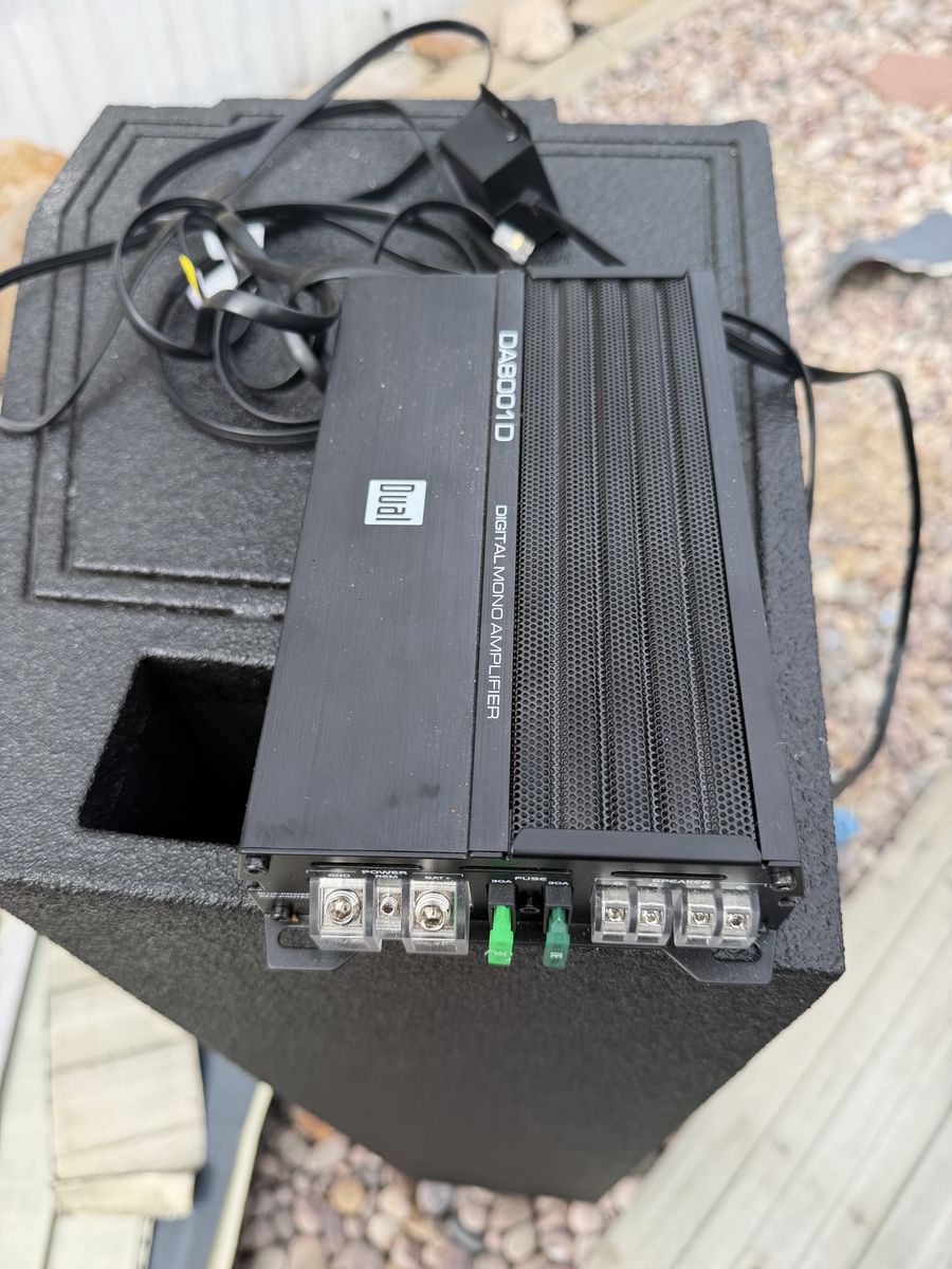 Subwoofer and amplifier
