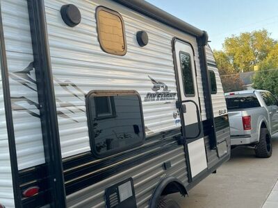 Hard To Find 2023 JAY FLIGHT SLX 154BHW