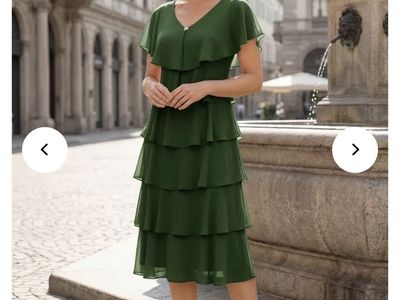 Gracins Chiffon A-Line V Neck Tiered Dress olive green size 6