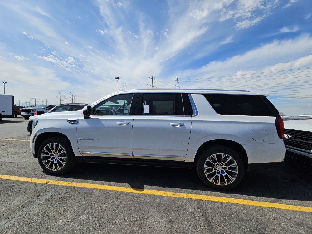 2025 GMC Yukon XL Denali