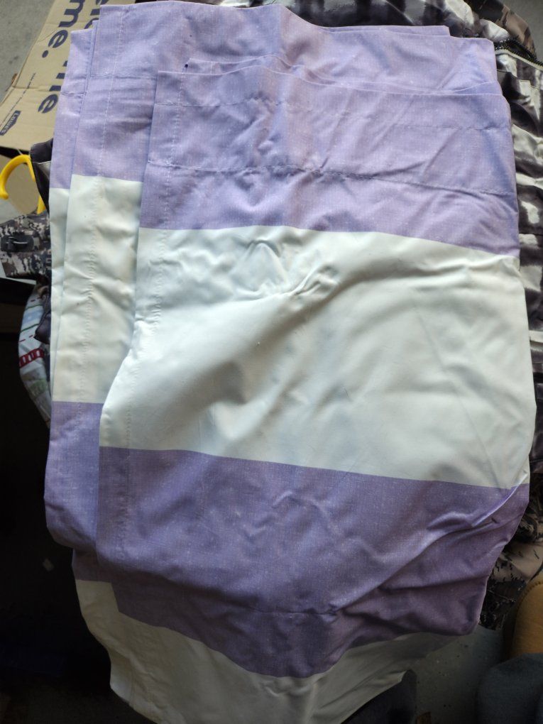 Main image 6