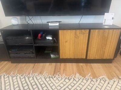 tv stand