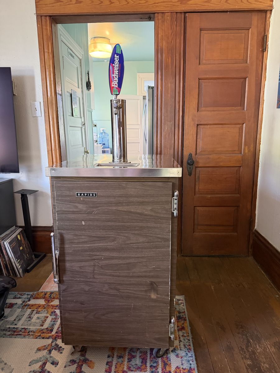 Vintage Rapids Kegerator / Commercial Beer Cooler – Mid Century Style