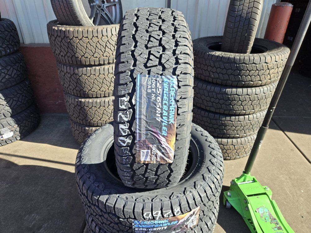 225/65R17 BLACKHAWK A/T