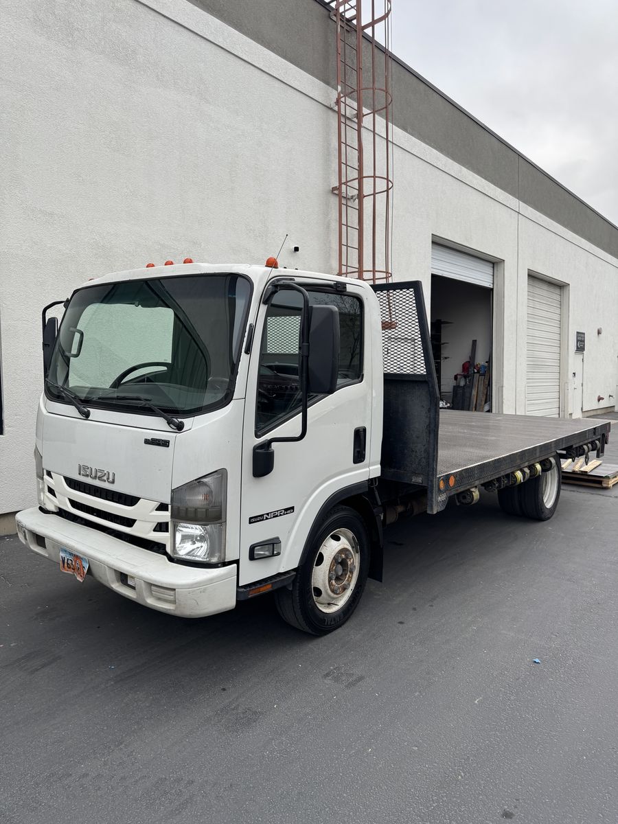 2015 Isuzu NPR HD Gas 16' Flatbed 14500 GVWR