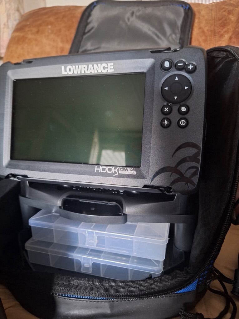 Lowrance Hook Revel 7 SS