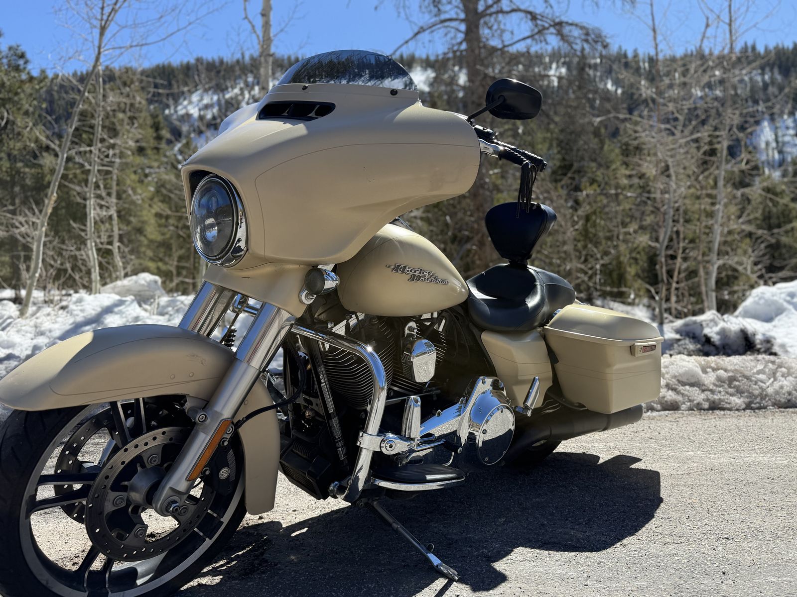 2014 HD Street Glide Special Sand Camo