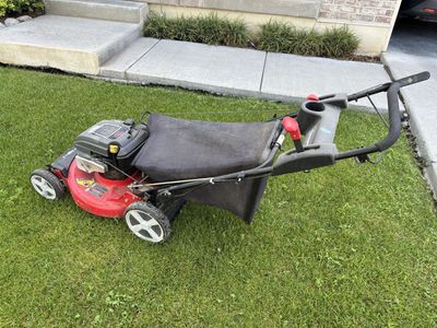 Snapper 700 series lawn mower