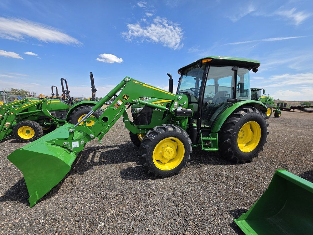 John Deere 5075E