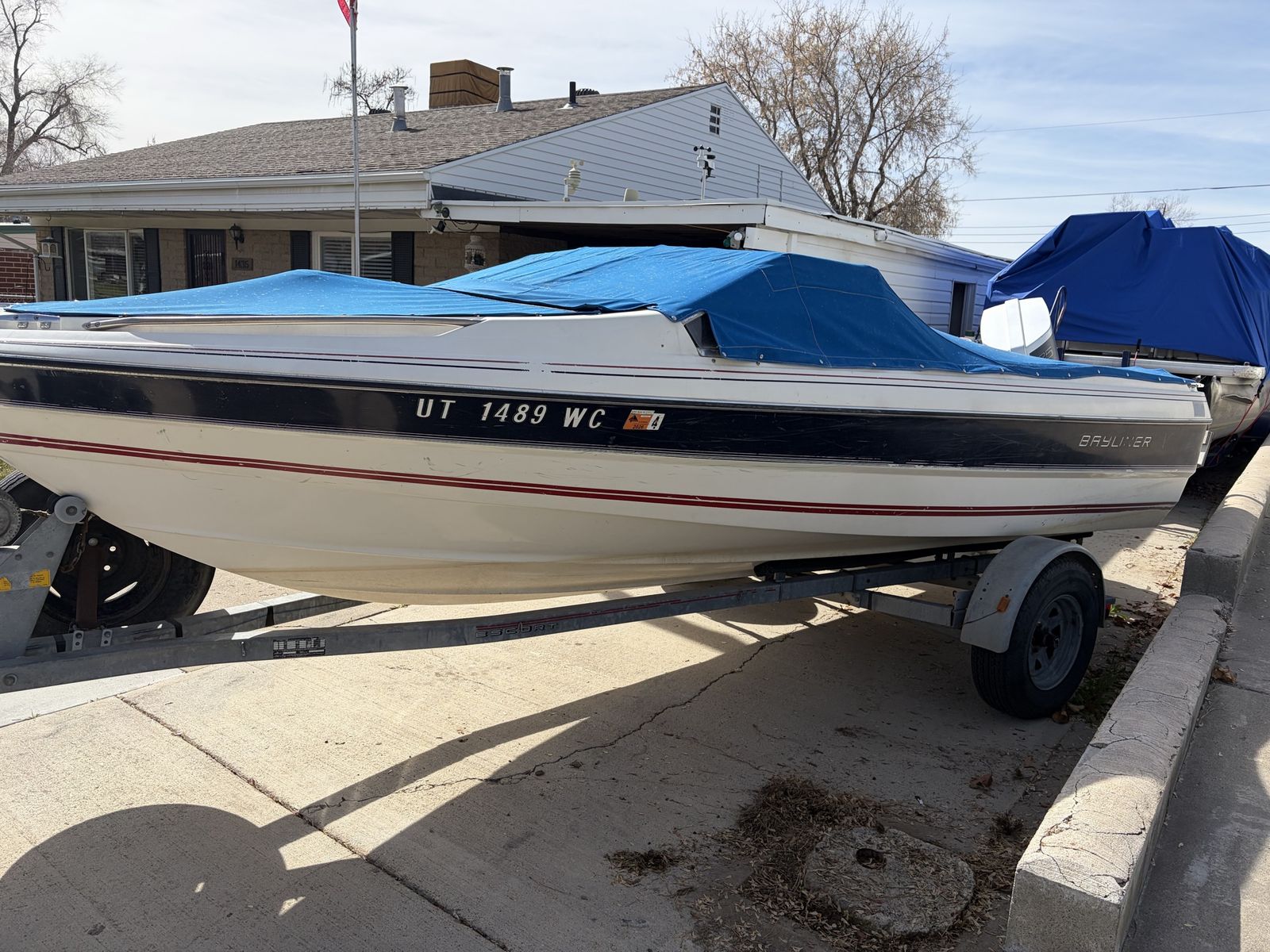 1986 Bayliner 18 ft. Open bow