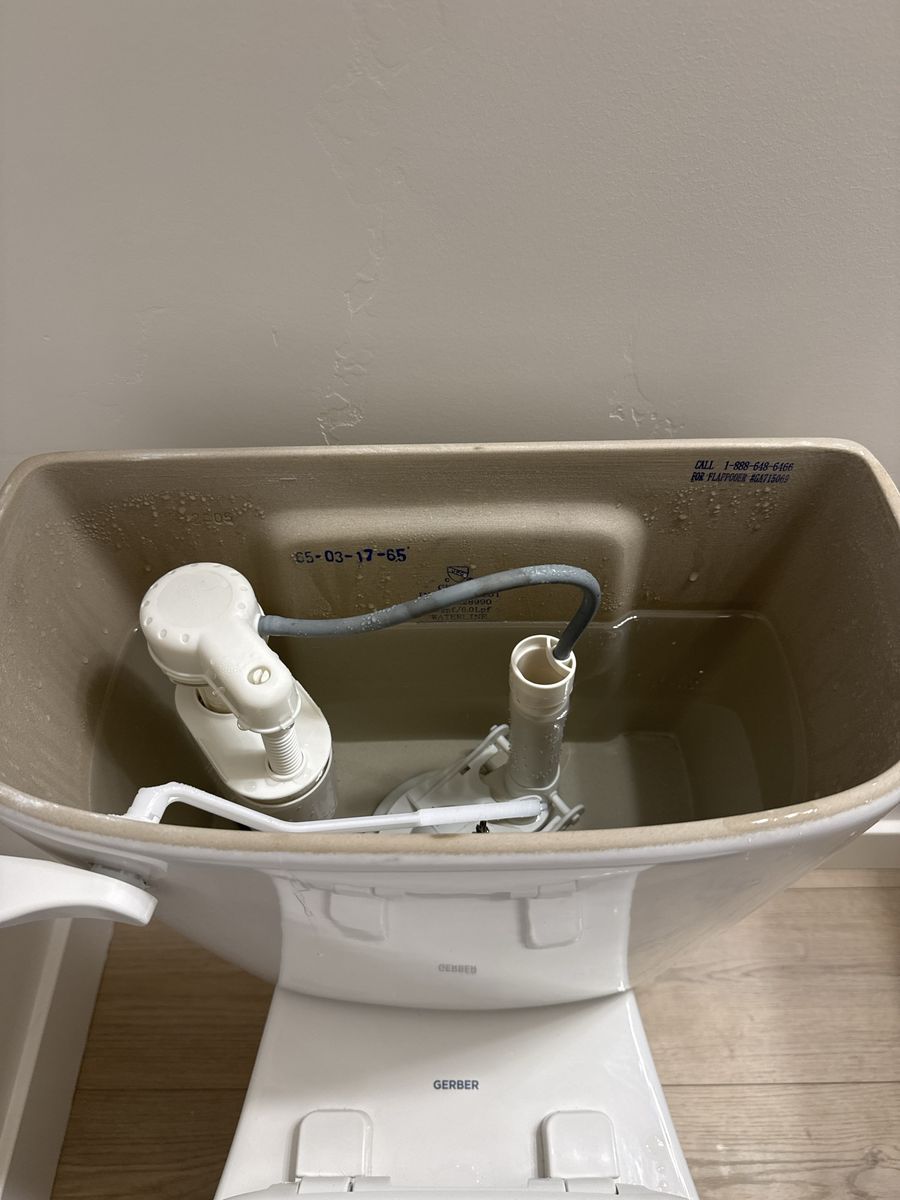 Main image 3